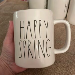 Pre-Owned EXCELLENT CONDITION Rae Dunn by Magenta “HAPPY SPRING” Mug (3)